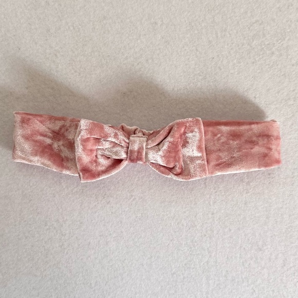 Blush Velvet baby 6 months outfit infant jumpsuit with headpiece baby girl - Picture 11 of 12